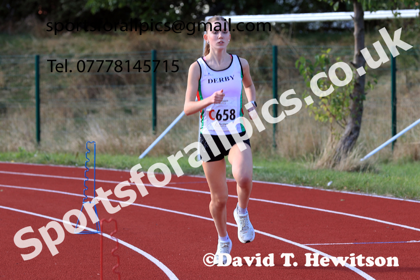 Womens Under-18s, 2026 Northern Mens 6 and Womens 4 Stage and Youngsters Relays, Silksworth, Sunderland. Photo: David T. Hewitson/Sports for All Pics